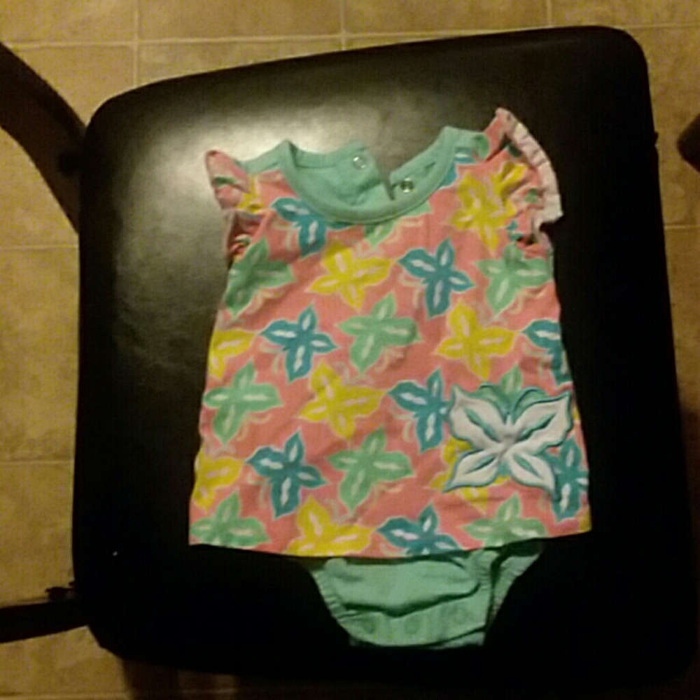 Baby onsie